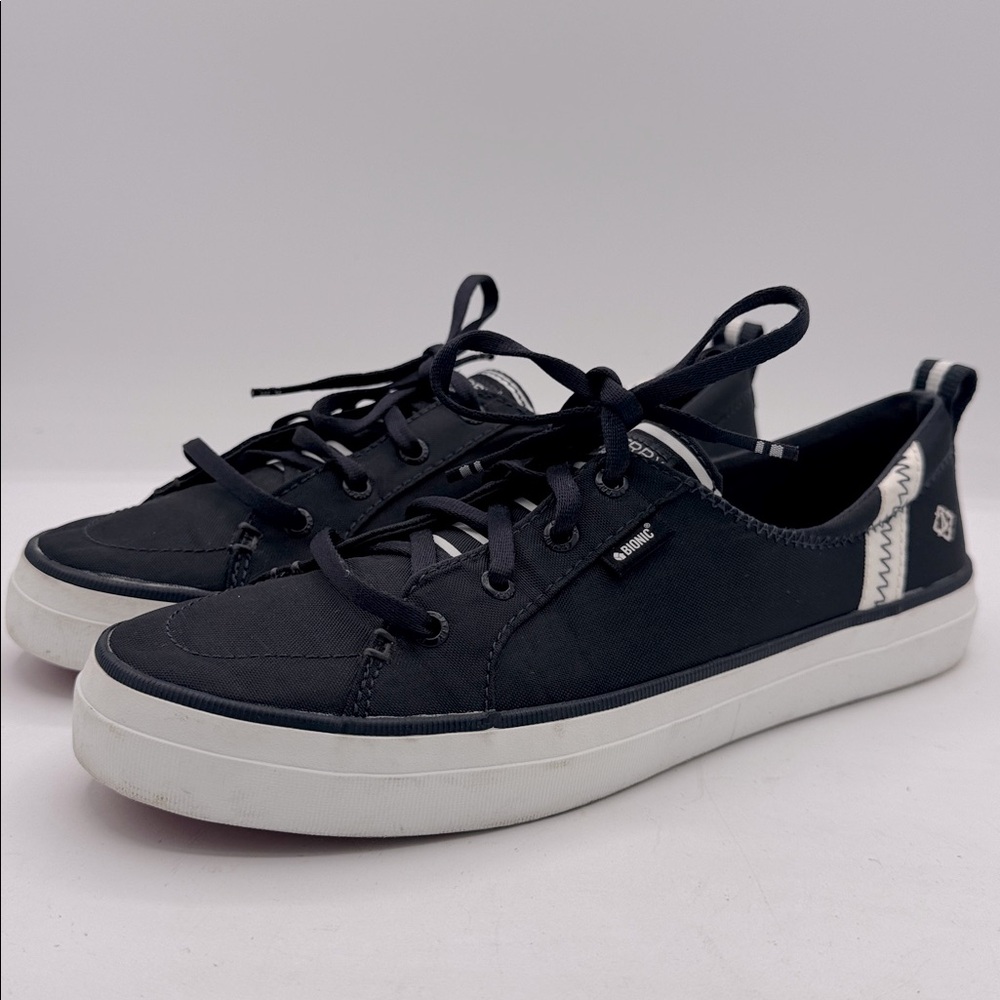 Sperry Women's Crest Vibe BIONIC® Sneaker Navy blue sz9